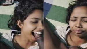 Cute indian Girl gives Blowjob and Showing Boobs