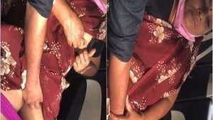 Desi Bhabhi Shows Boobs Pussy licking and Fingering By Lover