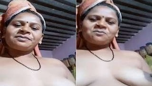 Desi Aunty Record Nude Selfie
