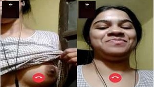 Desi indian Girl Showing Her Boobs on Video Call