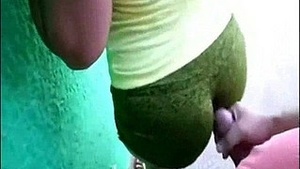 Assjob girl in spandex