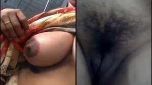 Sexy bhabhi Showing Her Boobs and Pussy