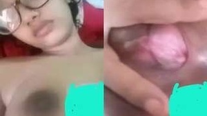Cute Desi girl Showing Boobs and Pussy On video Call