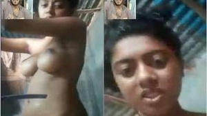 Desi Girl Showing Her Bathing On Video Call
