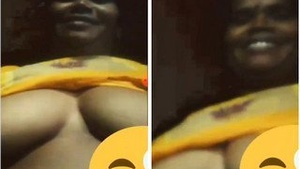 Exclusive Horny Mallu Aunty Sowing Her Boobs on Video Call