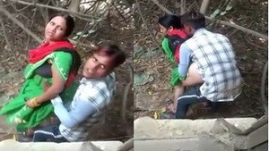 Exclusive Desi Randi Bhabhi Outdoor Sex