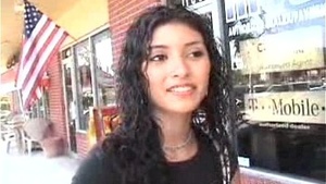 Street Latin Women Introducing Elizabeth