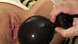 Beamy Bauble to count the shaved Twat Babe