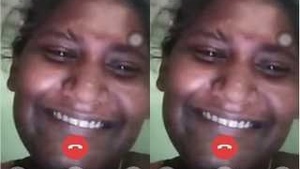Mallu Bhabhi Showing Bathing On video Call