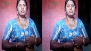 Sexy Desi Bhabhi On Video Call