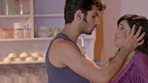 Charmsukh - Sautela Pyaar Business