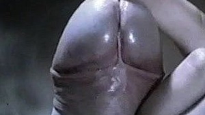 Malizia Erotica - Laura Gemser on the move film!