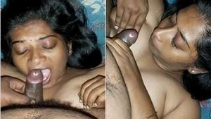 Hot look Desi Bhabhi Blowjob and Boob Pressing