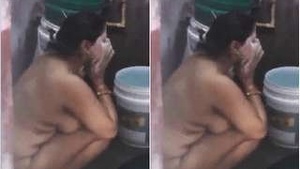 Desi Bhabhi Bathing Record By Hubby