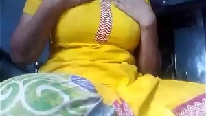 BD GF shows her boobs on camera for her boyfriend