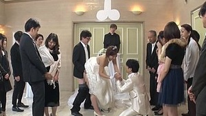 Remote guy hosts one of the couple at Japanese wedding 1 - Asian
