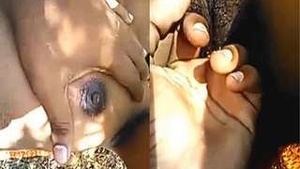Telugu Lover Outdoor Pussy Fingerring and Fucking