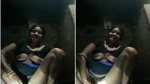 Horny Odia Bhabhi Masturbating