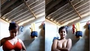 Desi Girl Showing Her Boobs on Video Call