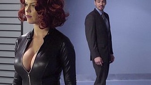 The commandant of America is banging a black widow with Fyms boboina