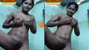 Super Hot Look Desi Girl Showing Her Boobs Pussy on Video call With clear Bangla Audio
