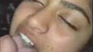 Indian Oral Sex with huge Cumshot