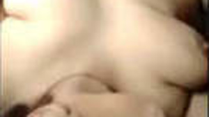 Kolkata Tia Boquete N Trio fodido