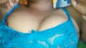 Indian Bhabhi Fuck For Little Money