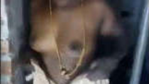 Mallu Bhabhi Nude Video Record By Husband