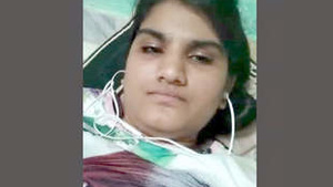 Indian College Girl Showing Her Breasts And Ass In Video Call