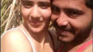 Beautiful couple jungle mms