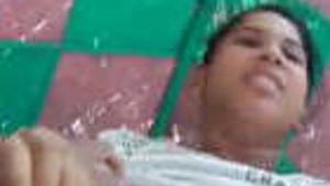 Gf enjoying outdoor pussy licking and fingering by lover