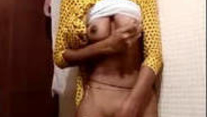 Horny tamil girl playing with her self