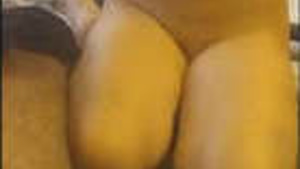 Sexy indian girl gives a blowjob