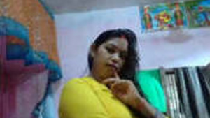 Sexy Bhabhi Show O Nu Body