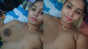 sexy indian bhabhi showing her tits