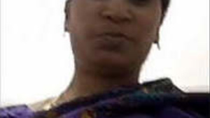 Indian Woman Showing Her Breasts On Video Call