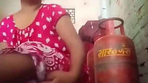 desi aunt in nighty