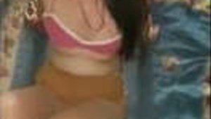 Sexy indian girl naked before sex by boyfriend