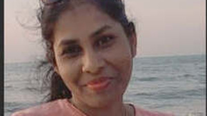 Sri Lankan girl enjoying while her BF squeezing breasts and analyzing her pussy