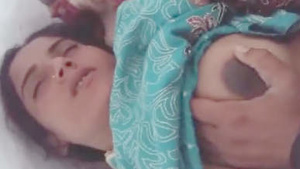 paki bhabhi enjoying moaning while fucking pussy with Big Cock