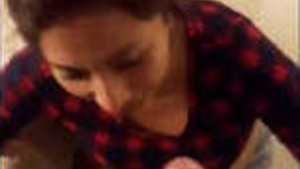 Desi girlfriend takes big dick in mouth