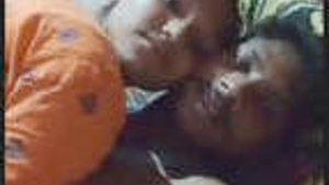 Desi lover kissing and freeing lover Cock