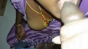 Horny Amateur Tamil bhabhi hot blowjob