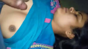 Desi Gf Sucking And Naked Exposed By Lover Clips