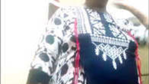 Milf bhabhi nude showrar