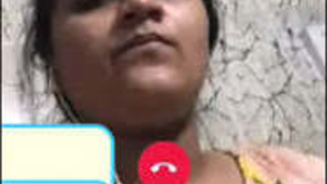 Sexy bhabhi showing her little pussy video call to lover
