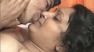 Spending guy kisses along with his Indian girlfriends obese dyamins