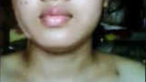 Desi Indian girl kissing and fingering