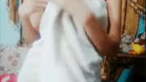 Nice boner Desi Indian girl distribution